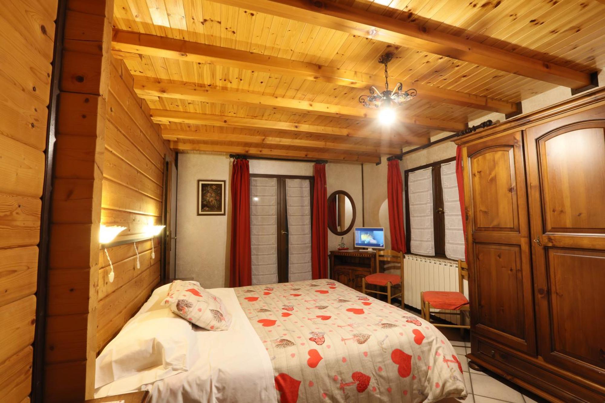 Hotel Sport Черезоле-Реале Экстерьер фото